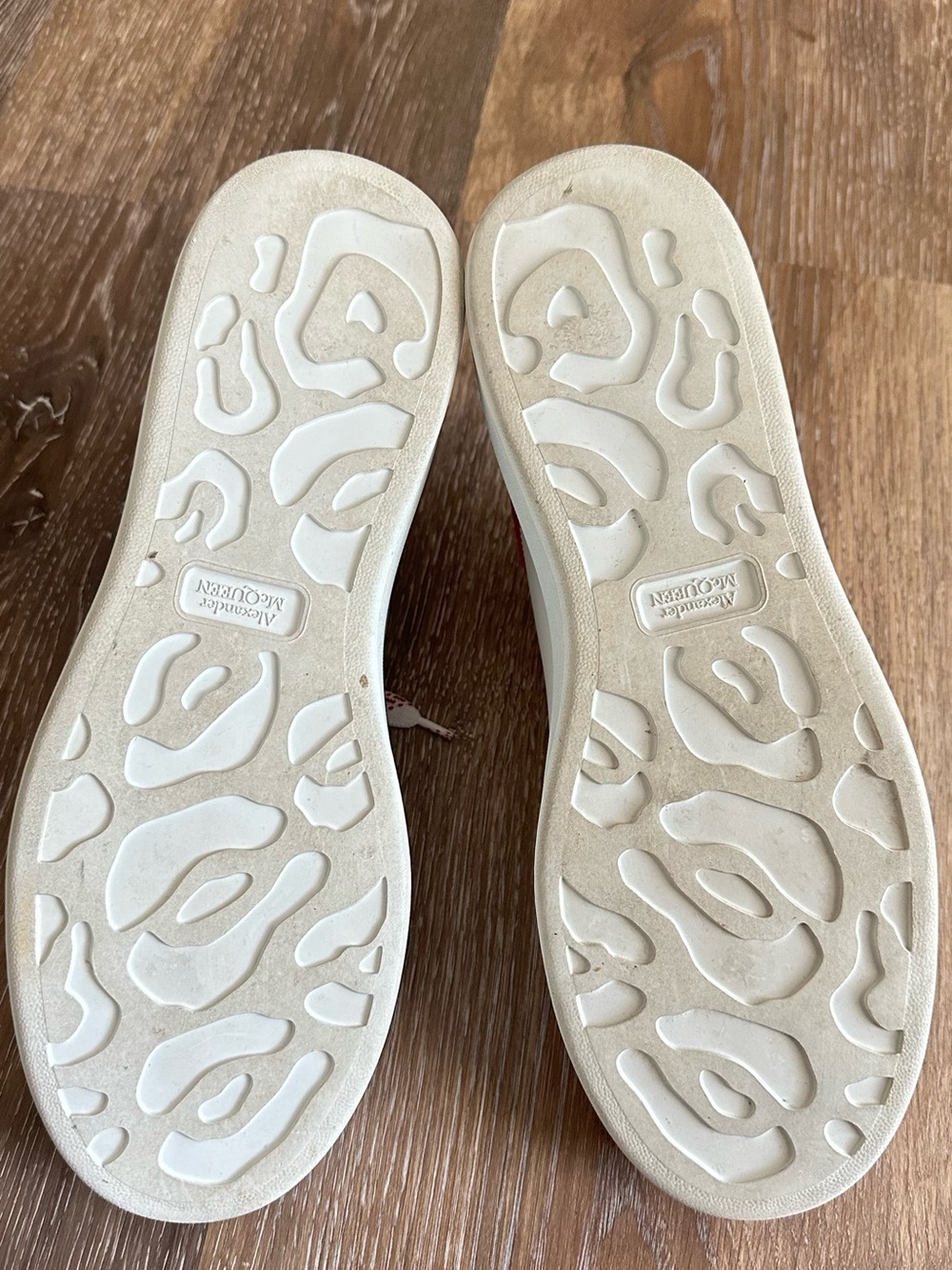 Alexander McQueen White Sneaker with Red Trim - Picture 9 of 14